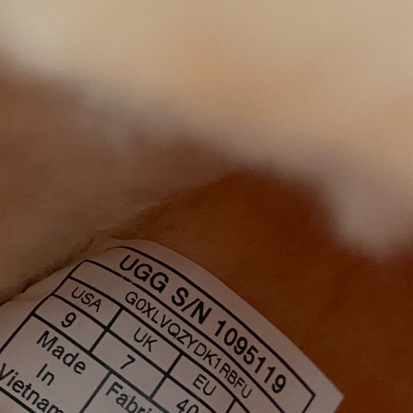 Ugg women’s slippers - Picture 5 of 5